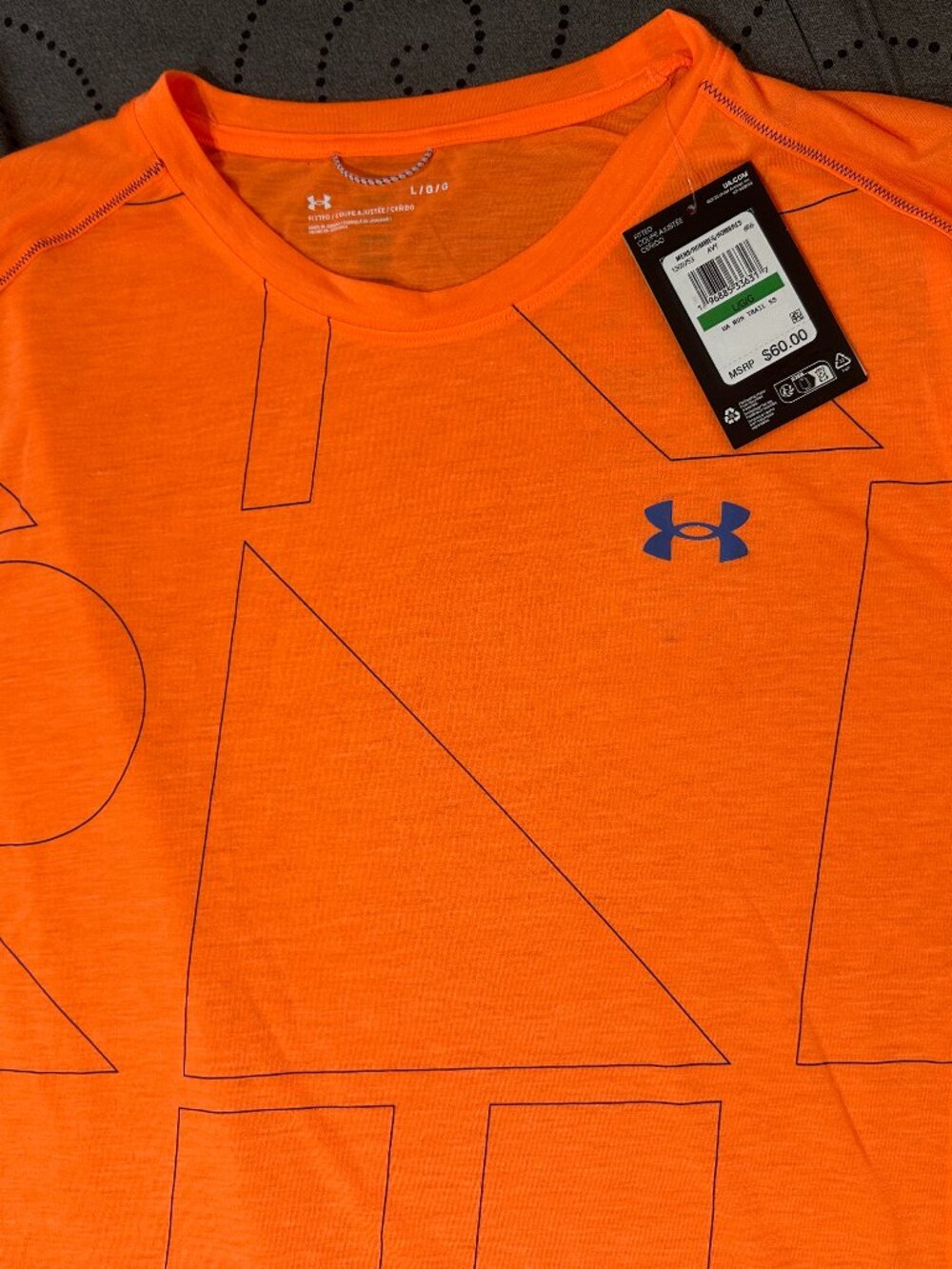 UNDER ARMOUR RUNNING TRIAL TECH FITTED ORANGE BLUE SHIRT SIZE XL L OR M MEN $60